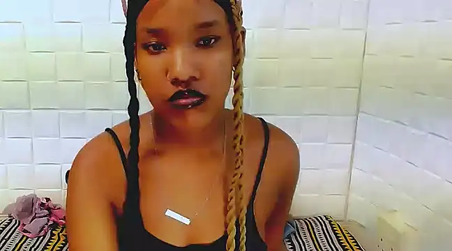 EroticSexyPrada online show from 03/23/25, 02:59