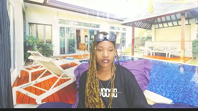 EroticSexyPrada online show from 02/26/26, 06:24