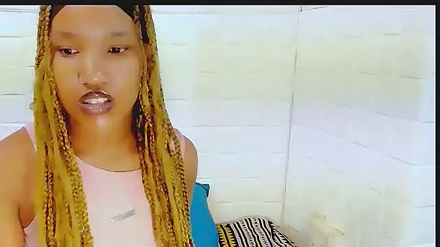 EroticSexyPrada online show from 03/17/25, 07:35