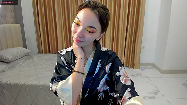 SusannJohnson online show from 11/10/25, 12:15