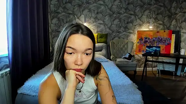 Snapshot of SusannJohnson chatting on 06/06/26, 12:27 SusannJohnson online show from 06/06/26, 12:27