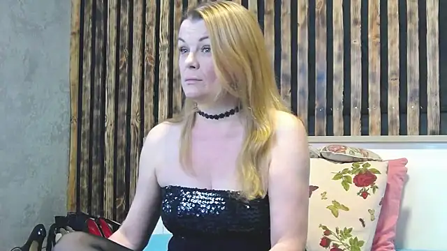 Kisi Lovi online show from 02/14/26, 04:18