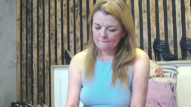 Kisi Lovi online show from 03/11/26, 04:50