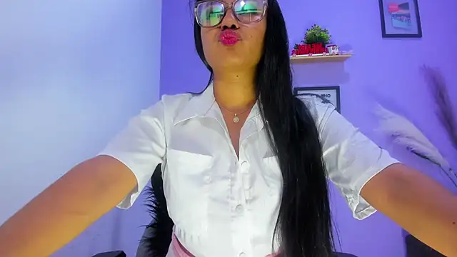 kataleya amaya online show from 12/05/25, 08:50