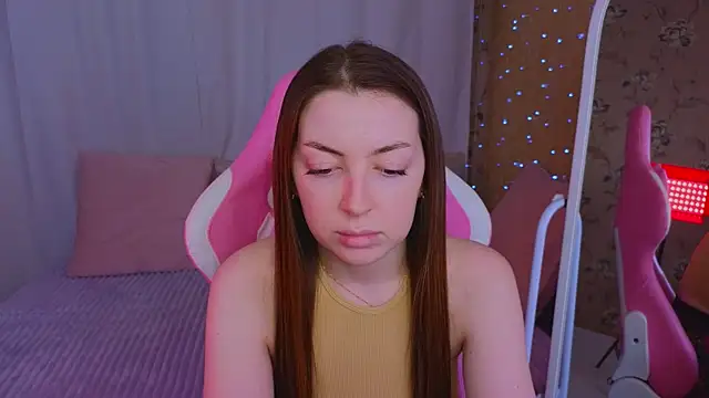 Ann moon   online show from 03/17/25, 12:25