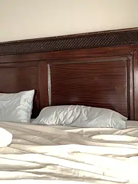 madell online show from 03/27/26, 02:20