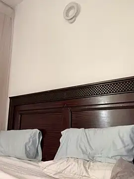 madell online show from 03/18/26, 05:54