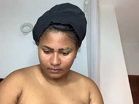 madell online show from 10/26/25, 03:18