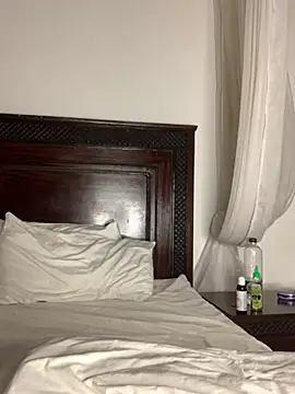 madell online show from 03/01/26, 03:17