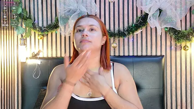 Sophie new25 online show from 11/29/25, 01:11