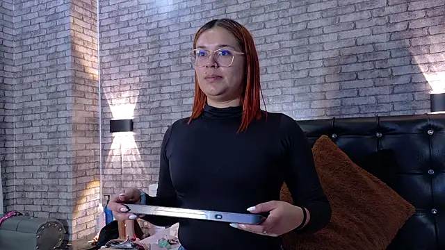 Sophie new25 online show from 03/11/26, 12:54