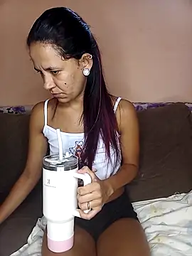 Alyne69PB online show from 10/24/25, 11:42