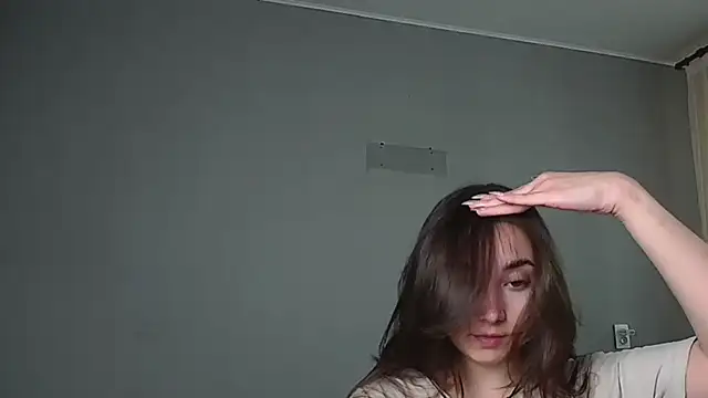 Eva Gloryy online show from 05/15/26, 10:13
