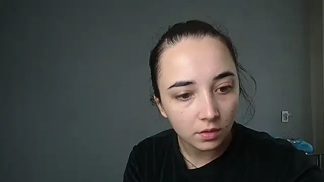 Eva Gloryy online show from 11/01/25, 12:32