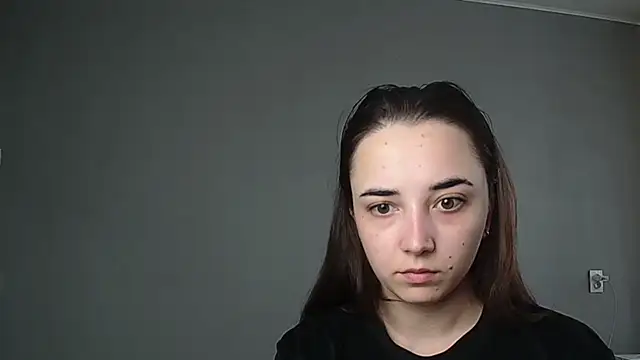 Eva Gloryy online show from 04/16/26, 07:42