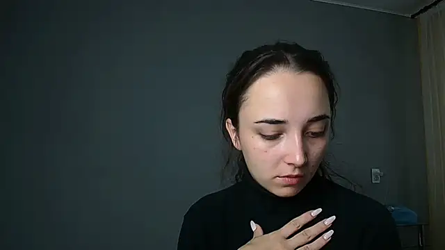 Eva Gloryy online show from 09/24/25, 09:49