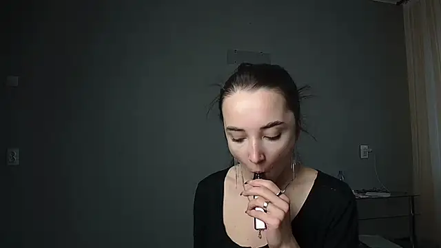 Eva Gloryy online show from 03/20/25, 03:36