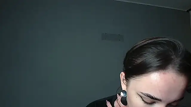 Eva Gloryy online show from 04/29/26, 05:30