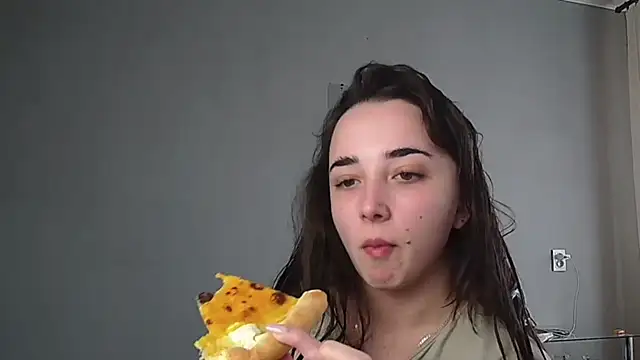 Eva Gloryy online show from 03/08/26, 12:52