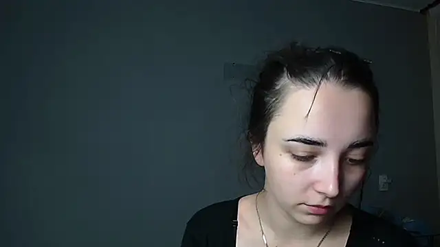 Eva Gloryy online show from 12/05/25, 03:43