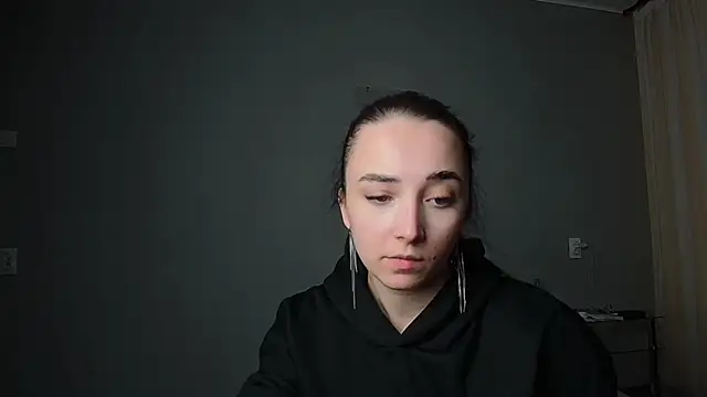 Eva Gloryy online show from 03/18/25, 08:26