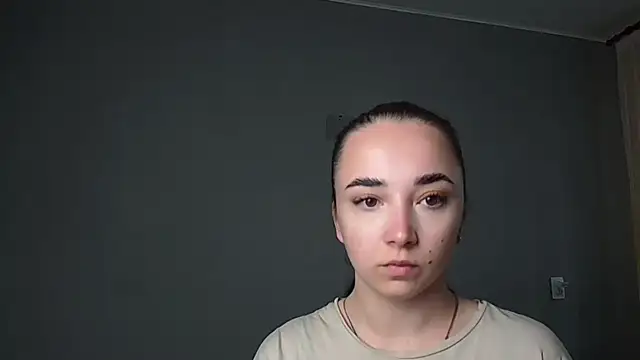 Eva Gloryy online show from 05/14/26, 06:32