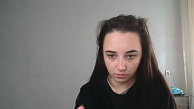 Eva Gloryy online show from 11/03/25, 11:36