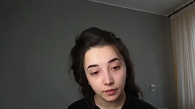 Eva Gloryy online show from 04/09/26, 08:09