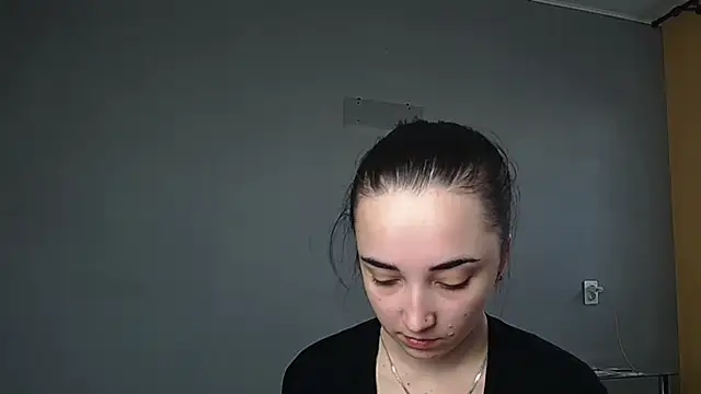 Eva Gloryy online show from 03/26/26, 09:29