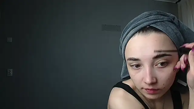 Eva Gloryy online show from 03/14/25, 11:34