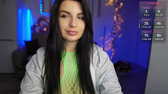 swarowskayaya online show from 12/17/25, 01:10