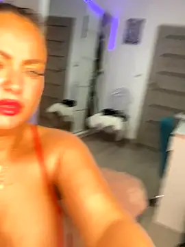 Snapshot of HotLivv69 chatting on 09/14/25, 09:04 HotLivv69 online show from 09/14/25, 09:04