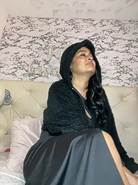 Lili  taylor online show from 03/02/26, 01:17