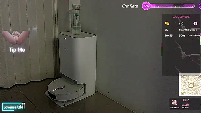 Snapshot of chanentino2 chatting on 03/15/25, 06:10 chanentino2 online show from 03/15/25, 06:10