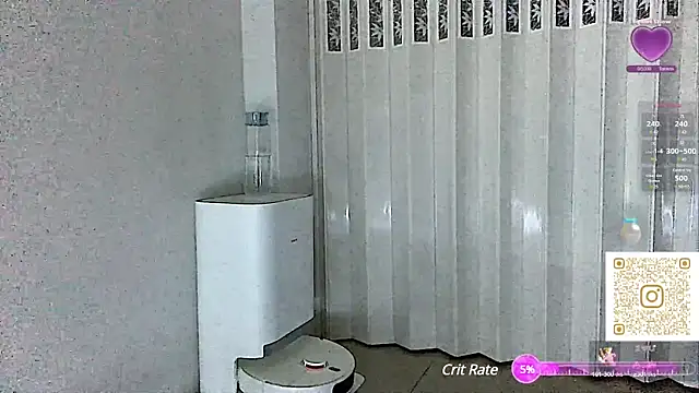 Snapshot of chanentino2 chatting on 02/26/25, 06:48 chanentino2 online show from 02/26/25, 06:48