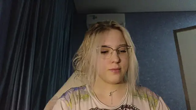 HotBrandyX online show from 11/09/25, 12:31