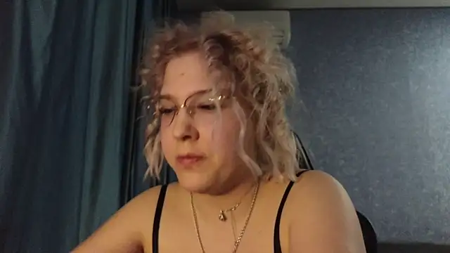 HotBrandyX online show from 04/09/26, 01:17