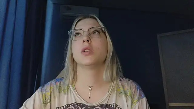 HotBrandyX online show from 11/10/25, 07:57