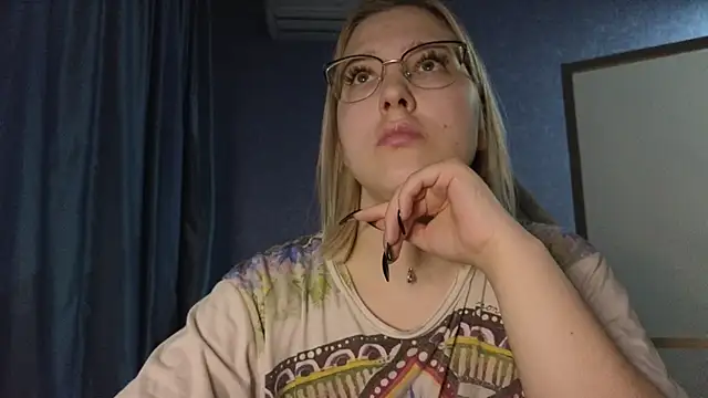 HotBrandyX online show from 11/15/25, 02:43