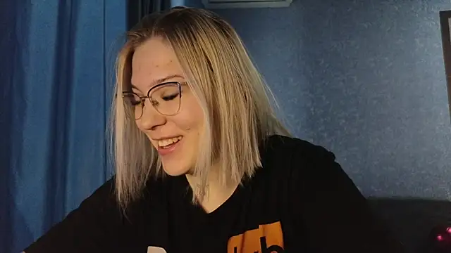 HotBrandyX online show from 11/08/25, 04:49