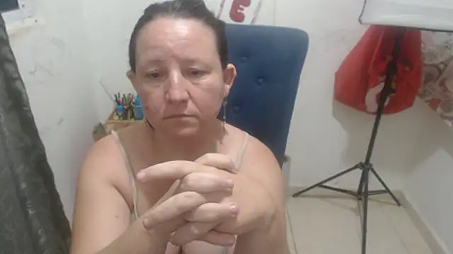 Snapshot of Yohis_Kiut25 chatting on 07/10/26, 06:57 Yohis Kiut25 online show from 07/10/26, 06:57