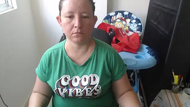 Yohis Kiut25 online show from 12/21/25, 05:58