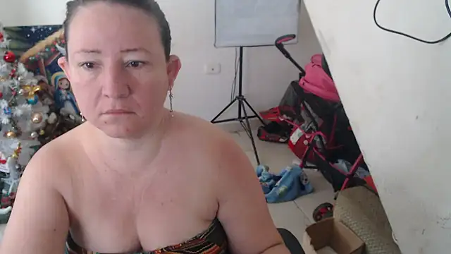 Yohis Kiut25 online show from 11/22/25, 05:01