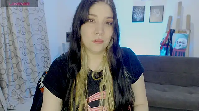 sharonnleon online show from 11/08/25, 11:52