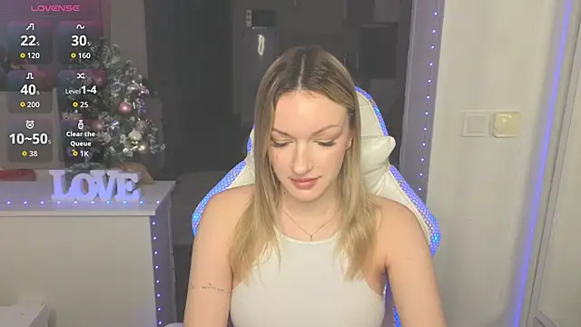 Snapshot of MargaretSweet1 chatting on 01/09/26, 01:01 MargaretSweet1 online show from 01/09/26, 01:01