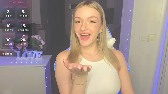 MargaretSweet1 online show from 11/02/25, 01:10