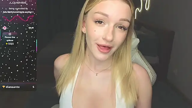 Snapshot of MargaretSweet1 chatting on 05/20/26, 11:57 MargaretSweet1 online show from 05/20/26, 11:57