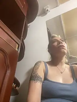 viktoria davis  online show from 03/16/26, 11:40