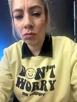 viktoria davis  online show from 11/27/25, 12:22