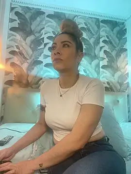 viktoria davis  online show from 04/09/26, 10:16